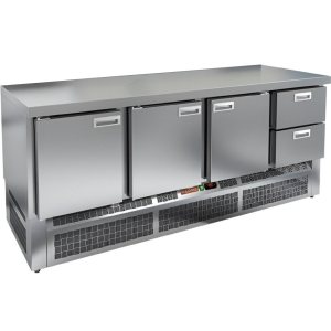 Стол холодильный среднетемпературный HiCold SNE 1112/TN O